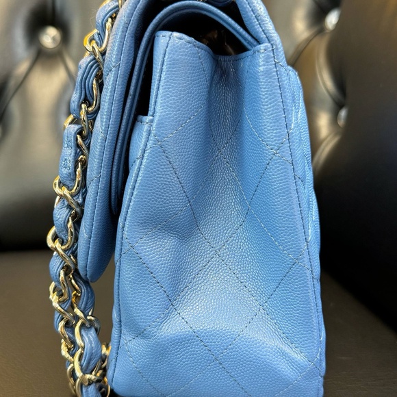 Chanel 21P Blue Caviar Quilted Jumbo Large Classic Double Flap bag & tag - Picture 6 of 16